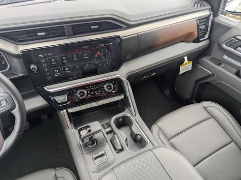 New 2026 GMC Sierra 1500 Denali w/ Technology Package image 21