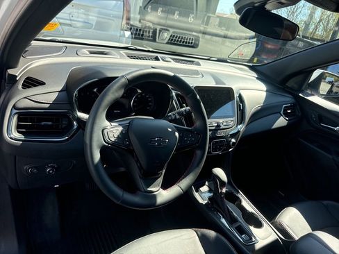 Used 2024 Chevrolet Equinox RS w/ RS Leather Package image 19