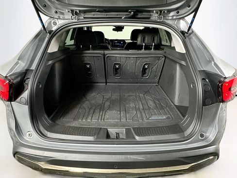 Used 2025 Chevrolet Trax ACTIV w/ Sunroof Package image 27