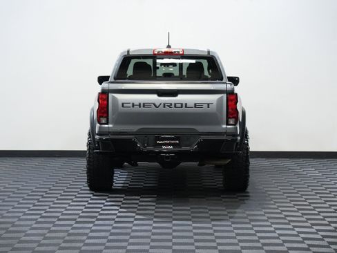 Used 2026 Chevrolet Colorado Trail Boss AWD/4WD image 7