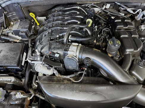 Used 2022 Dodge Durango GT image 39