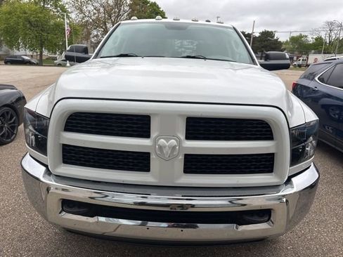 Used 2017 RAM 2500 Tradesman w/ Chrome Appearance Group AWD/4WD image 2