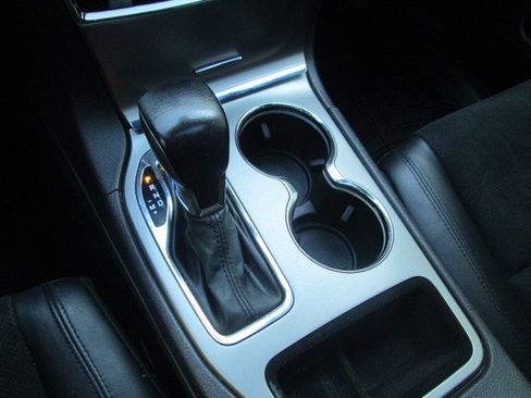 Used 2019 Jeep Grand Cherokee Altitude image 17