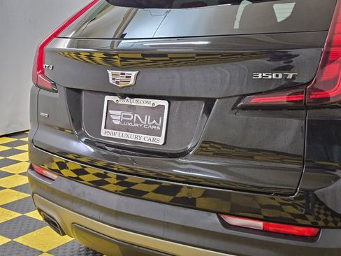 Used 2020 Cadillac XT4 Premium Luxury AWD/4WD image 13