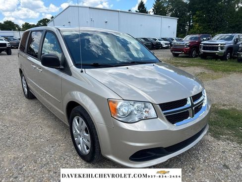 Used 2014 Dodge Grand Caravan SE w/ Quick Order Package 29E SE FWD image 8