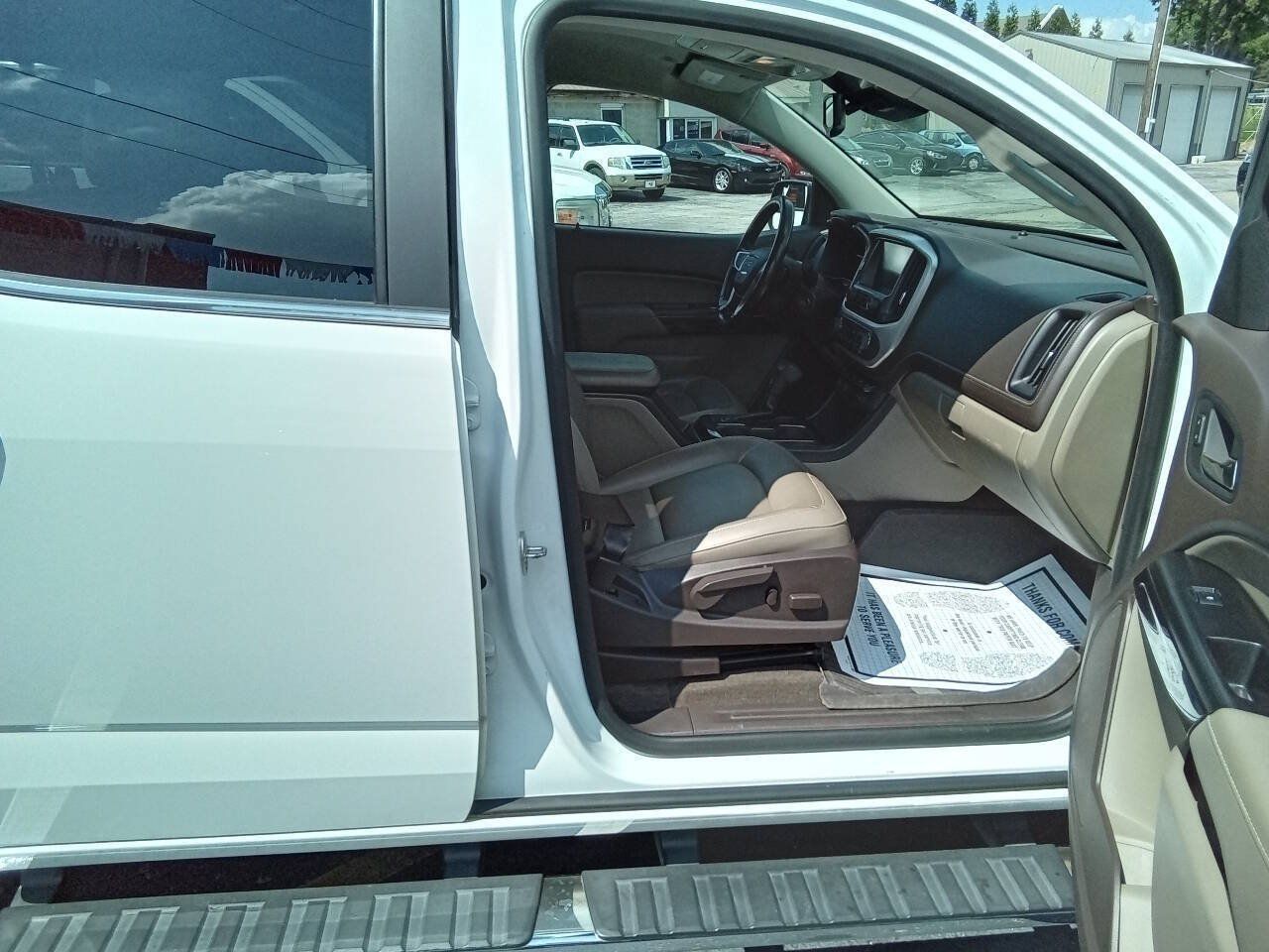 Used 2017 GMC Canyon SLT w/ Driver Alert Package RWD image 4