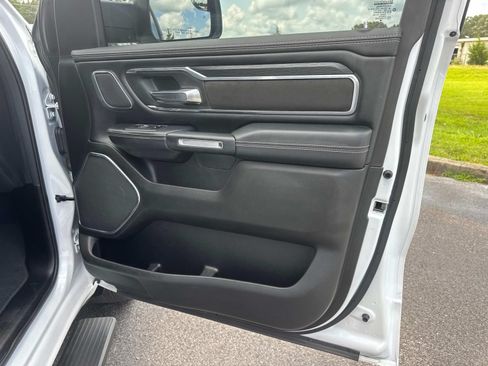 Used 2024 RAM 1500 Laramie AWD/4WD image 26