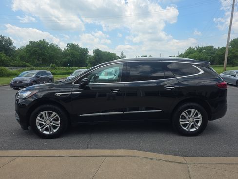 Used 2021 Buick Enclave Essence w/ Sound and Sites Package AWD/4WD image 8
