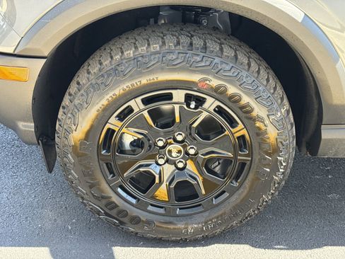 New 2026 Ford Bronco Sport Outer Banks w/ Sasquatch Outer Banks Package AWD/4WD image 31
