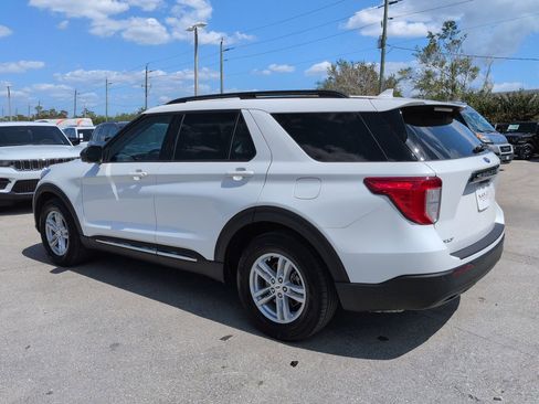 Used 2023 Ford Explorer XLT RWD image 7