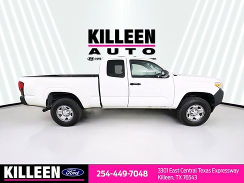 Used 2021 Toyota Tacoma SR AWD/4WD image 8