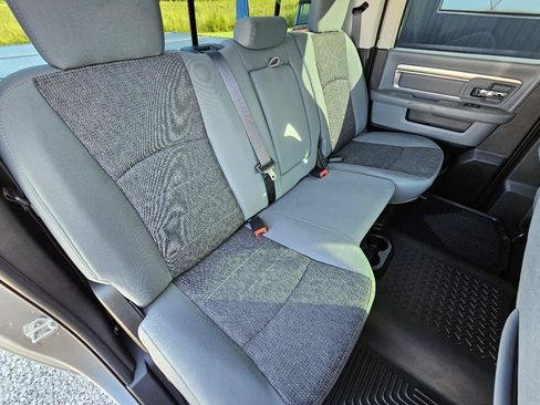 Used 2019 RAM 1500 Big Horn AWD/4WD image 29