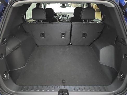 Used 2023 Chevrolet Equinox LT image 11