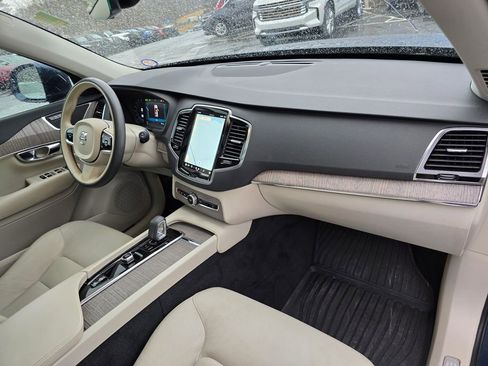 Used 2023 Volvo XC90 B6 Plus w/ Protection Package Premier image 32