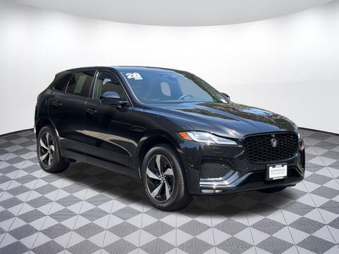 Used 2026 Jaguar F-PACE R-Dynamic S AWD/4WD image 7