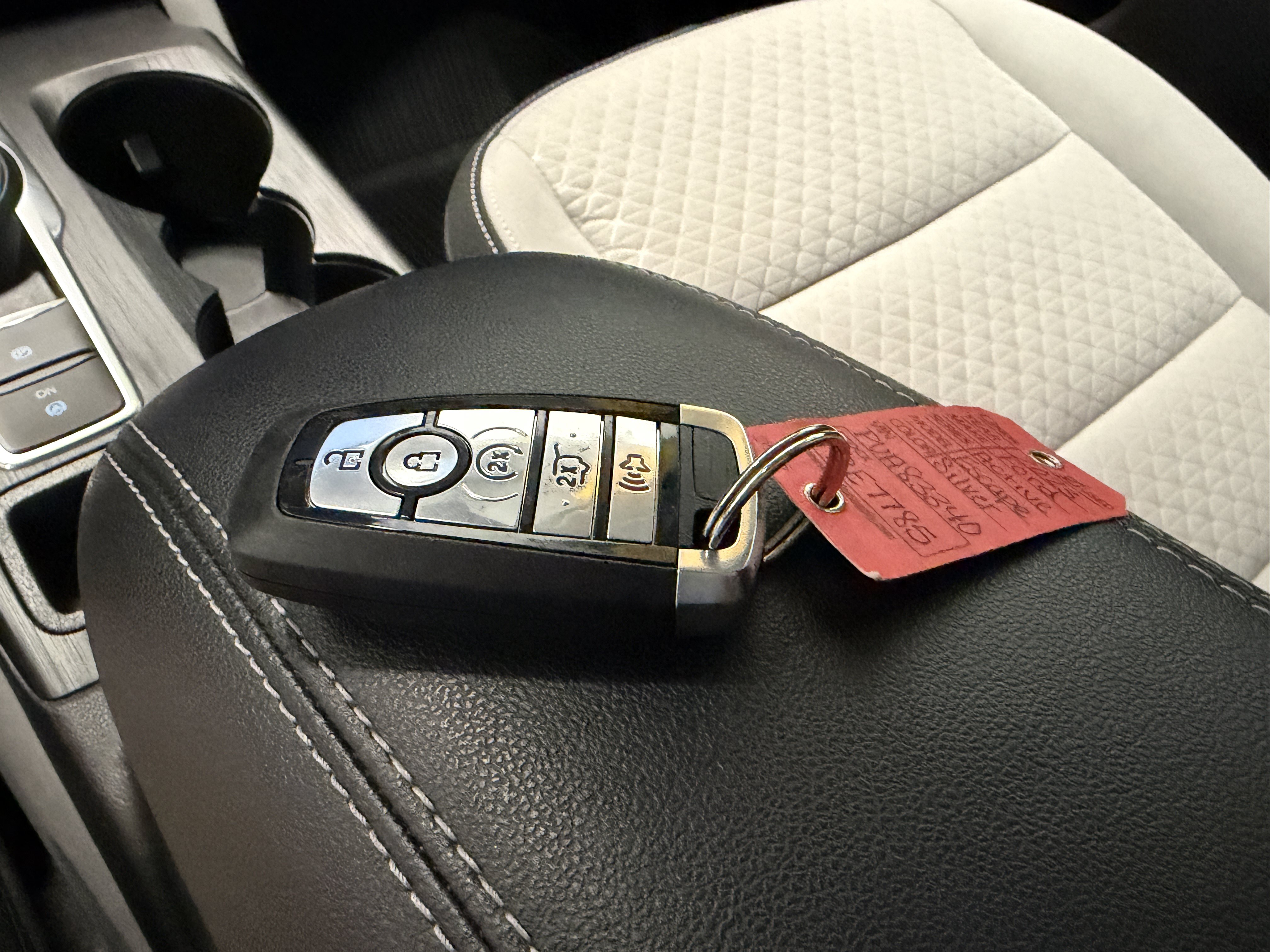 Used 2023 Ford Escape Active w/ Tech Pack #2 AWD/4WD image 15