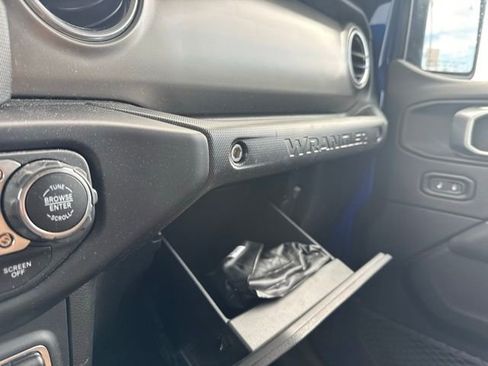 Certified 2020 Jeep Wrangler Unlimited Rubicon image 30