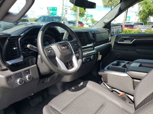 Used 2023 GMC Sierra 1500 Elevation image 9