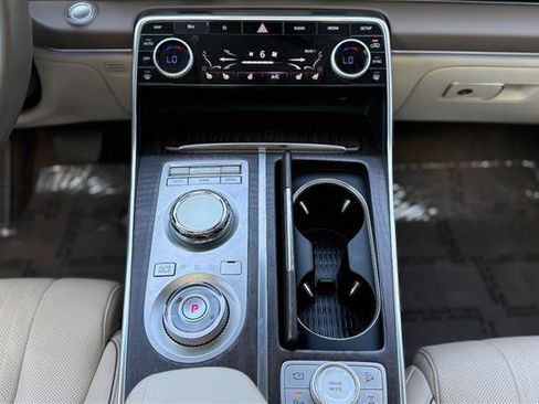Used 2023 Genesis GV80 3.5T AWD/4WD image 34