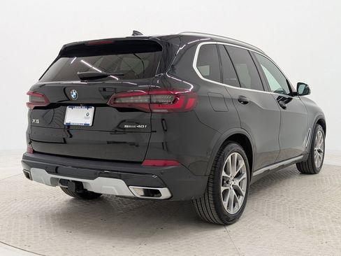 Certified 2023 BMW X5 sDrive40i w/ Premium Package image 9