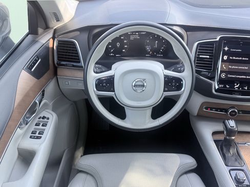Used 2020 Volvo XC90 T6 Inscription w/ Protection Package Premier AWD/4WD image 32