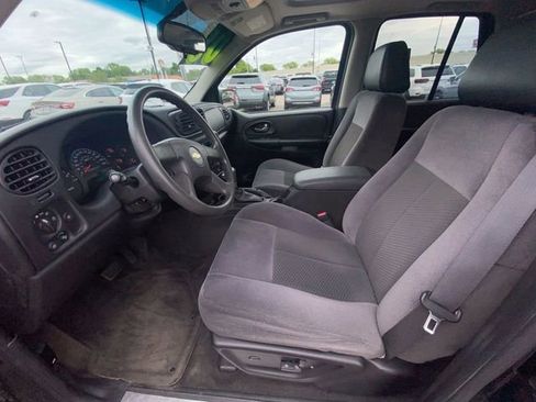 Used 2008 Chevrolet TrailBlazer LT w/ Sun And Sound Package AWD/4WD image 16