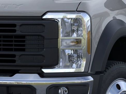 New 2026 Ford F450 XL w/ 360-Degree Camera Package image 18