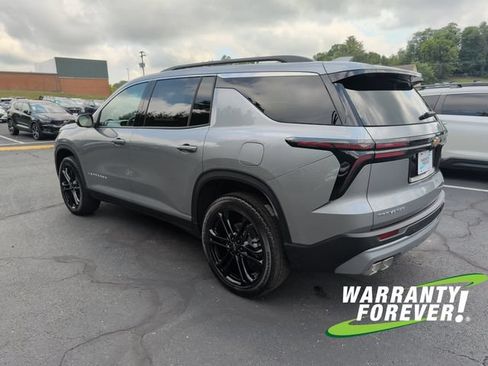 New 2026 Chevrolet Traverse LT w/ LPO, Floor Liner Package FWD image 5
