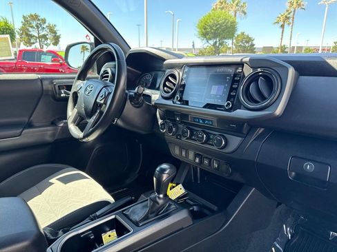 Certified 2023 Toyota Tacoma TRD Off-Road w/ Black Out Package (TMS) AWD/4WD image 22