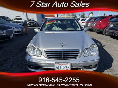 Used 2007 Mercedes-Benz C 230 Sedan image 2
