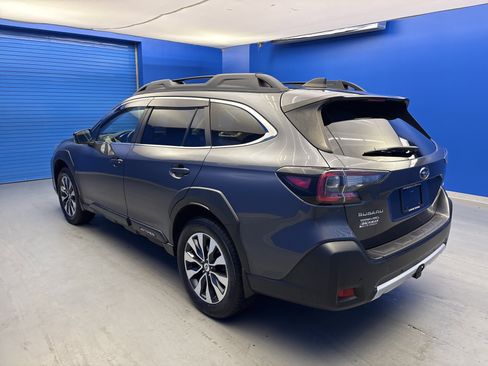 Certified 2023 Subaru Outback Limited AWD/4WD image 5