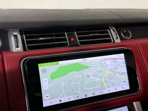 Used 2021 Land Rover Range Rover Autobiography image 17