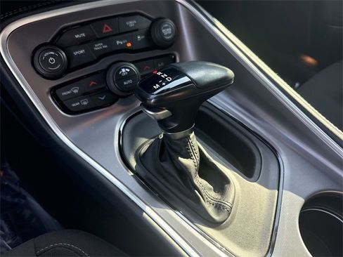 Used 2020 Dodge Challenger R/T w/ Shaker Package image 19