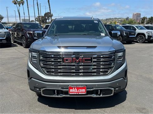 New 2025 GMC Sierra 1500 Denali w/ Denali Reserve Package image 2
