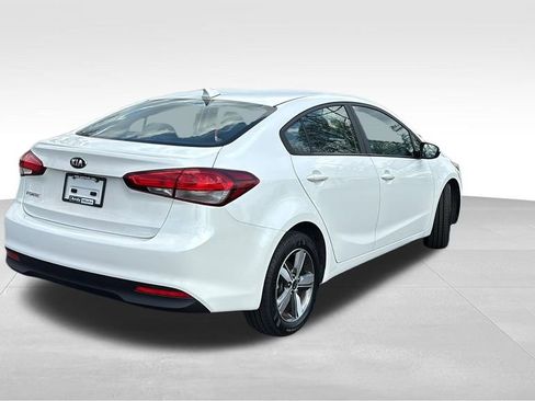 Used 2018 Kia Forte LX w/ LX Popular Package image 7