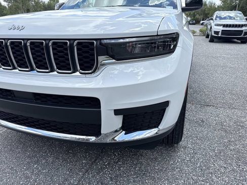 Used 2025 Jeep Grand Cherokee L Laredo w/ Luxury Tech Group I RWD image 10