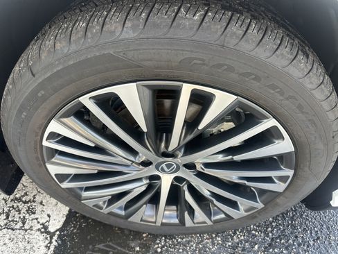 Used 2026 Lexus RX 350 Premium Plus w/ Convenience Package AWD/4WD image 6