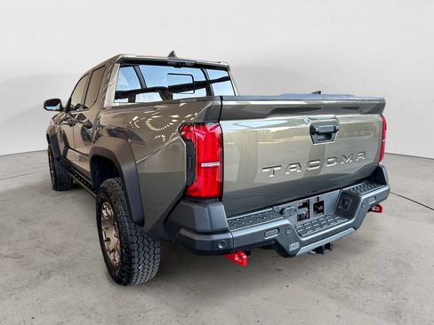 Used 2025 Toyota Tacoma 4x4 Double Cab Hybrid image 3