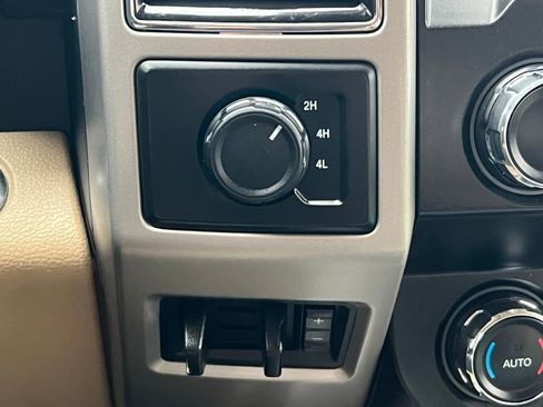 Used 2021 Ford F250 Lariat w/ Lariat Ultimate Package image 31