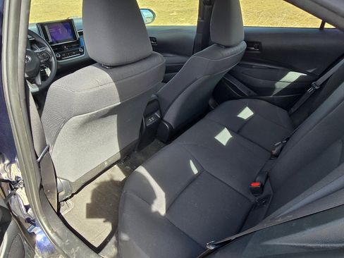 Used 2023 Toyota Corolla LE w/ Carpet Mat Package (TMS) image 15