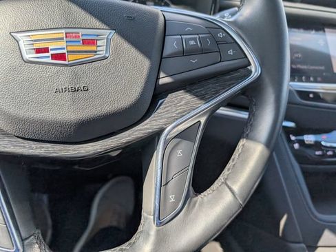 Used 2021 Cadillac XT5 Premium Luxury AWD/4WD image 19