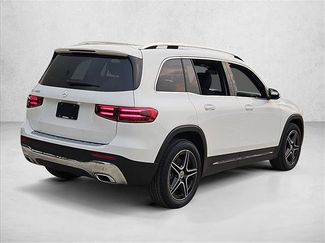 New 2026 Mercedes-Benz GLB 250 video 2