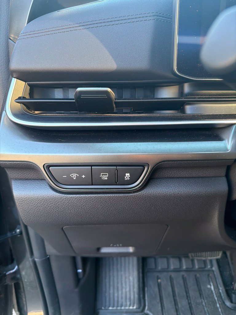 Certified 2025 Kia Carnival SX w/ SX Dark Edition Package FWD image 16