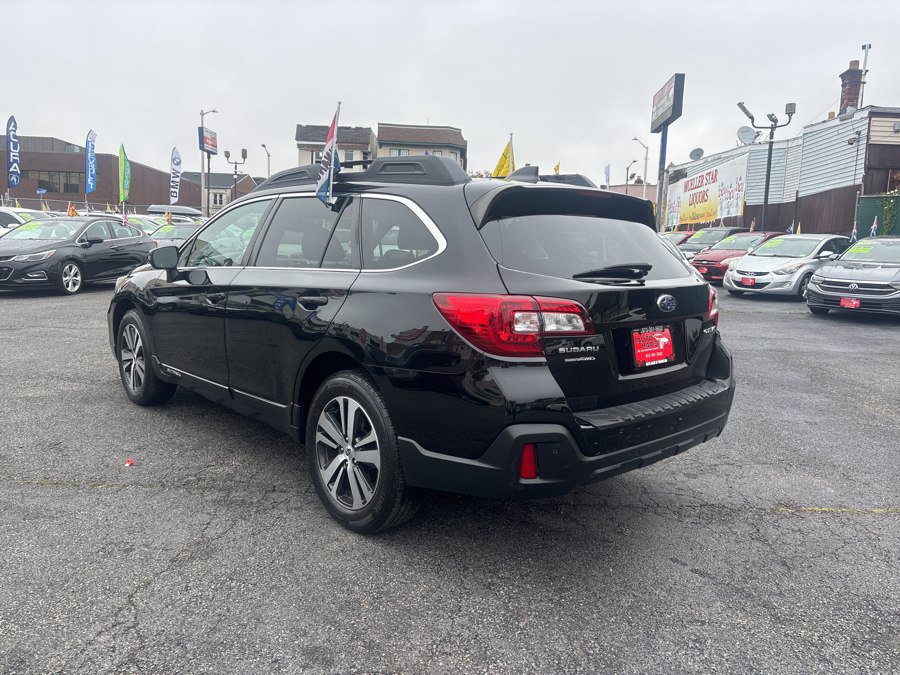 Used 2019 Subaru Outback 2.5i Limited AWD/4WD image 6