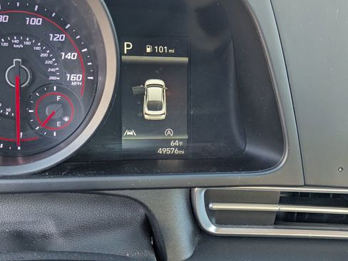 Used 2023 Hyundai Elantra SE FWD image 22