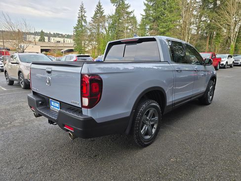 Certified 2023 Honda Ridgeline RTL image 3