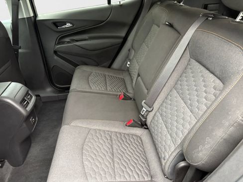 Used 2019 Chevrolet Equinox LT image 18