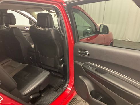 Used 2018 Dodge Durango GT image 28