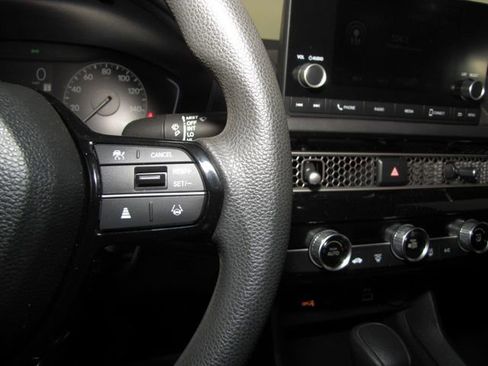 Certified 2022 Honda Civic LX image 6