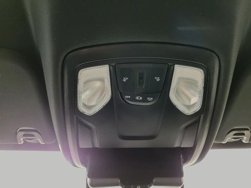 Used 2022 RAM 1500 Big Horn AWD/4WD image 44